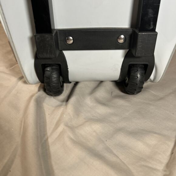 Disney Planes "Dusty" Orange Rolling Children's Suitcase Luggage EUC - Picture 15 of 16